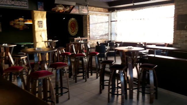 Opinii despre Caffe bar Devetka în Novigrad - Gastronomija i ugostiteljstvo