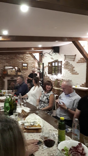 Opinii despre R&B Food în Zagreb - Gastronomija i ugostiteljstvo