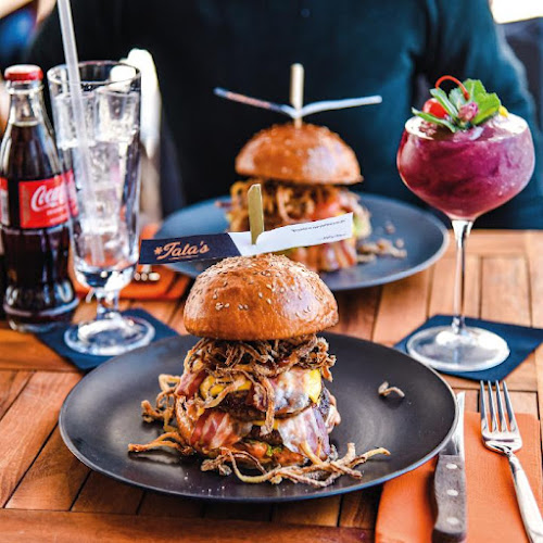 Tata's Dubrovnik Burgers & Cocktails (Old Town)