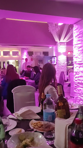 Inela Caffe Bar - Gastronomija i ugostiteljstvo