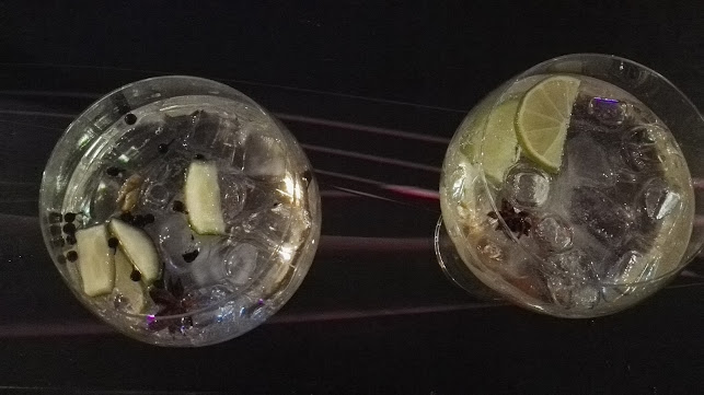 Opinii despre Song Bar în Zagreb - Gastronomija i ugostiteljstvo