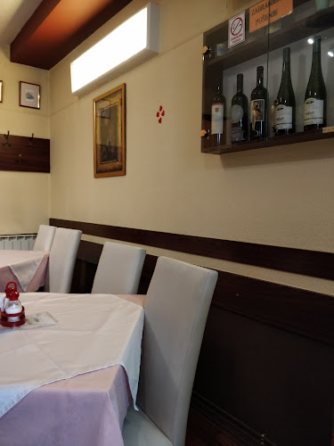 Vidovski trg 17, 42000, Varaždin