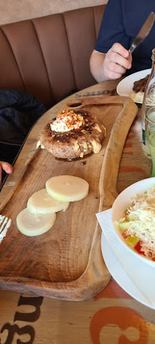 Grana Grill Pub - Gastronomija i ugostiteljstvo