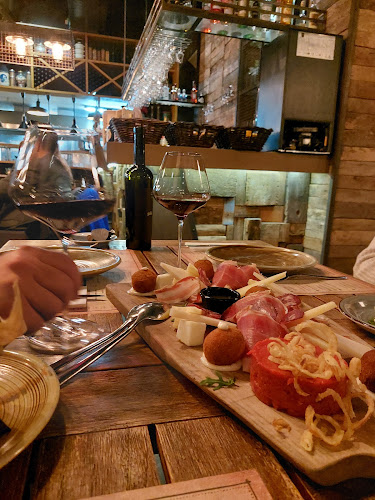 Obala kneza Branimira 6A, 23000, Zadar