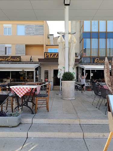 Opinii despre Pizzeria Buoni Amici In Piazza Umag în Umag-Umago - Gastronomija i ugostiteljstvo