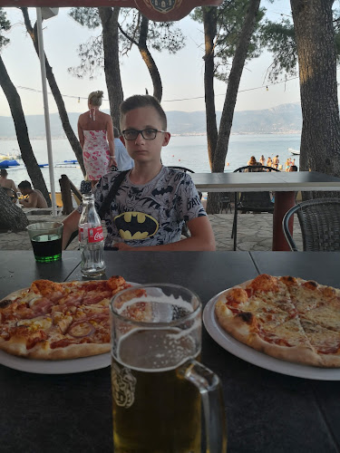 Opinii despre Bistro Plaza în Slatine - Gastronomija i ugostiteljstvo