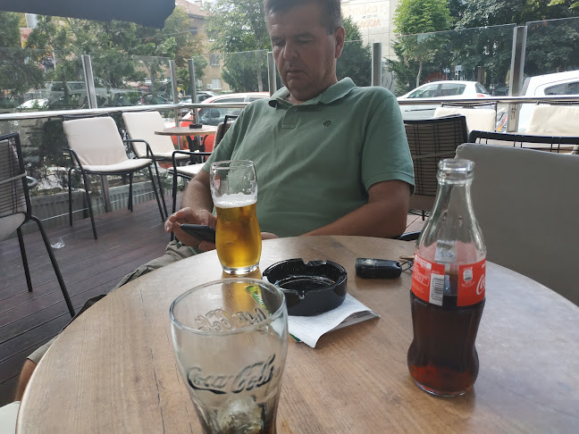 Opinii despre Caffe bar Anyway în Zagreb - Gastronomija i ugostiteljstvo