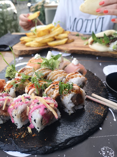 Opinii despre Jellyfish In Space în Zagreb - Gastronomija i ugostiteljstvo