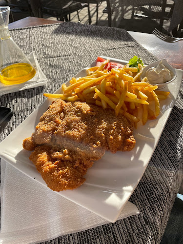 Ahipara zalogajnica, Podgora