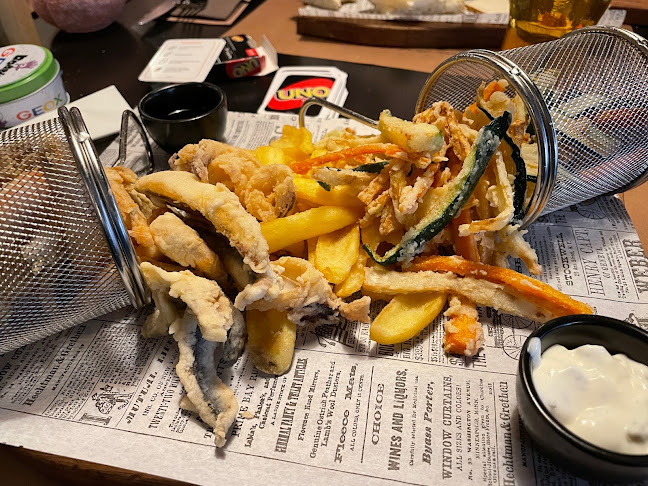 La Pentola Trattoria Makarska - Gastronomija i ugostiteljstvo