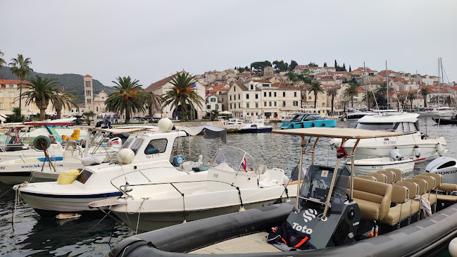 Comentarii opinii despre Nautica Bar