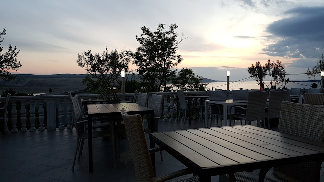 Opinii despre Restoran Bartol în Rovanjska - Gastronomija i ugostiteljstvo