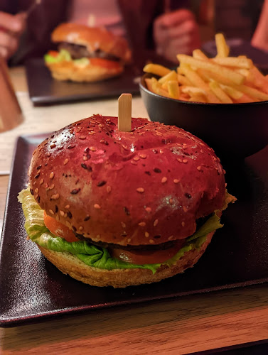 Core :: Street Food - Sinj