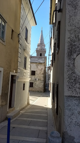 Opinii despre Caffe Bar Armiž în Senj - Gastronomija i ugostiteljstvo