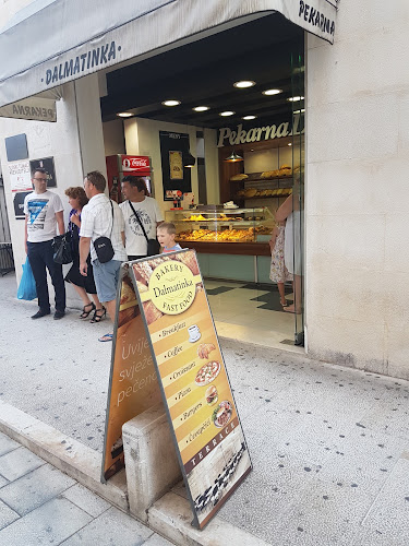 Pekarna Dalmatinka - Gastronomija i ugostiteljstvo