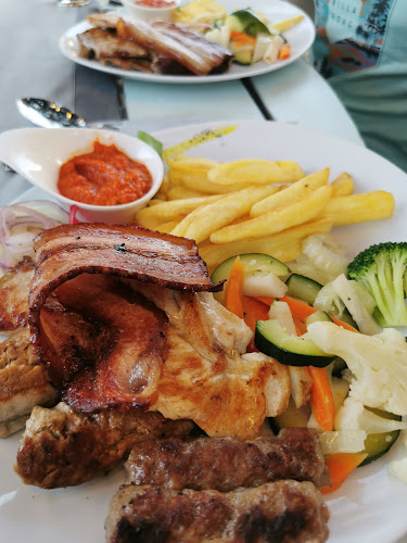 Orlandin - Gastronomija i ugostiteljstvo