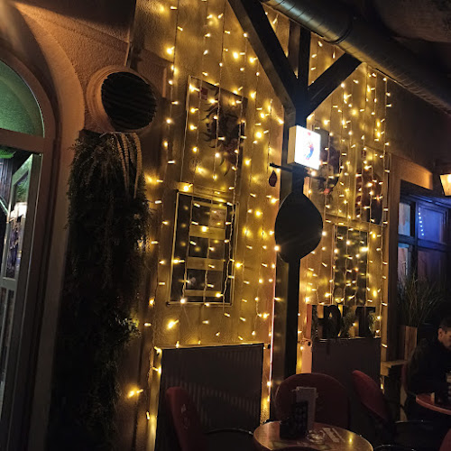 Caffe bar "Come Back"