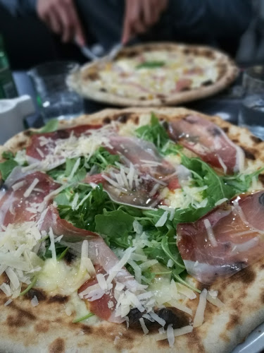 L' oro di Napoli - Zagreb