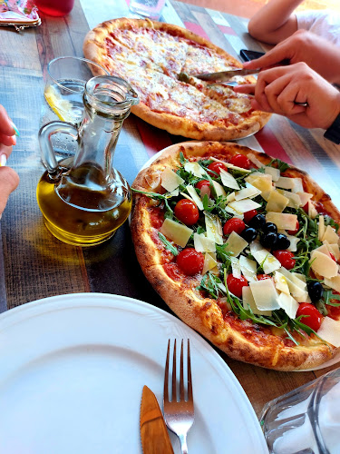 Prosika ul. 4, 23250, Pag