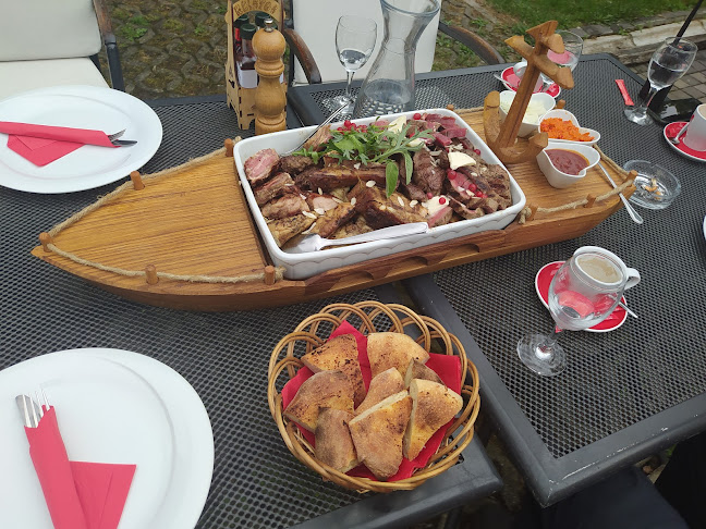 Lađarska ul. 5, 44000, Sisak