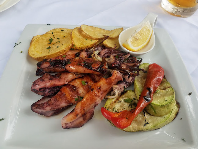 Trg fra Andrije Kačića Miošića 9, 21300, Makarska