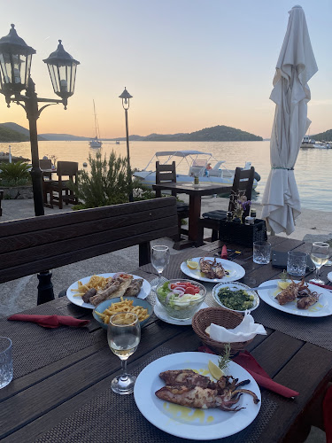 Luka 18, 23282, Dugi otok