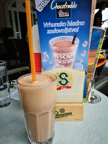 Comentarii opinii despre Cafe Bar Rocky