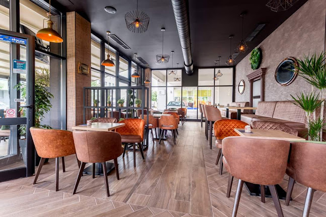 Opinii despre Caffe bar Karizma în Zagreb - Gastronomija i ugostiteljstvo