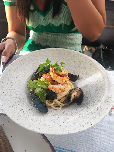 Pirati Restaurant - Gastronomija i ugostiteljstvo