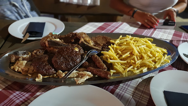 PRŠUT • konoba • pizzeria • grill • - Kaštela