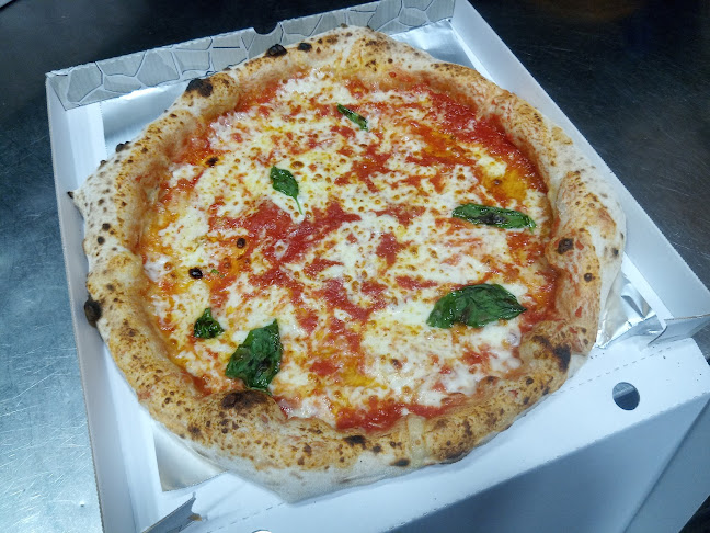 Opinii despre Caffe bar & Pizzeria Bros în Zagreb - Gastronomija i ugostiteljstvo