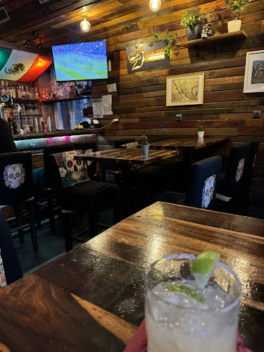 Poljana Stare gimnazije 1, 21000, Split