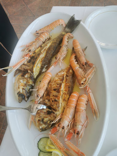 Zlatna ribica - Gastronomija i ugostiteljstvo