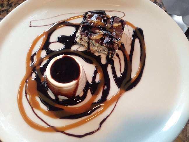 Pirates Grill Garden - Gastronomija i ugostiteljstvo