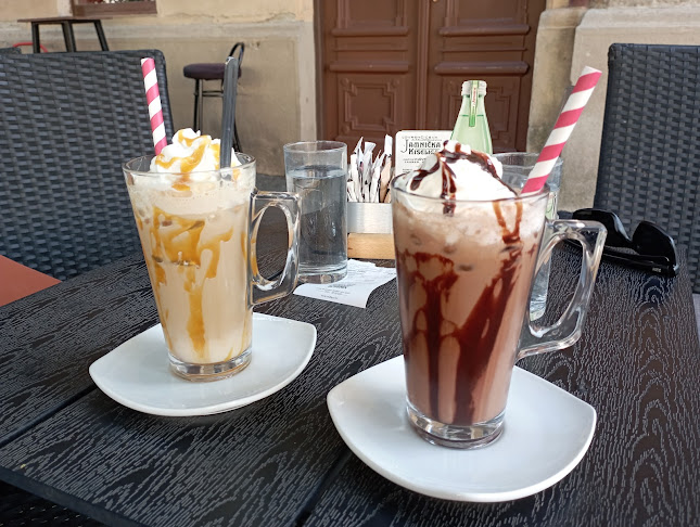 Opinii despre San Francisco Coffee House în Osijek - Gastronomija i ugostiteljstvo