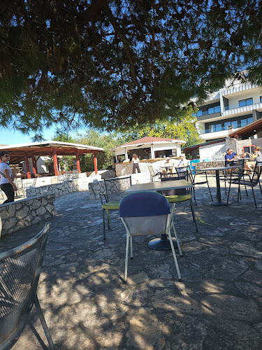 Comentarii opinii despre Caffe Bar Castellum