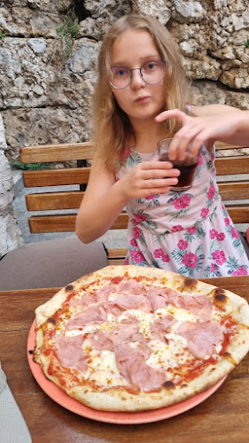 Comentarii opinii despre Konoba Fratelli