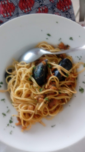 Zvonimirova Obala 9, 21224, Slatine