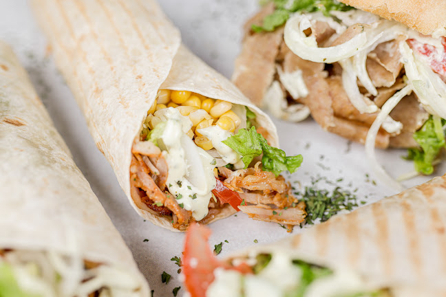 Comentarii opinii despre Monster Kebab