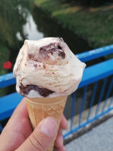 Relax - Gastronomija i ugostiteljstvo