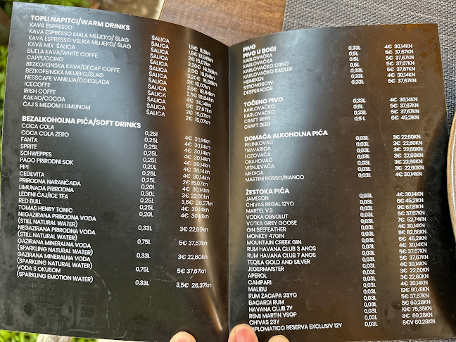 Pirates Kitchen seafood & steak - Omiš