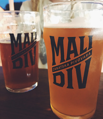 Pivnica i zalogajnica Oberstadt