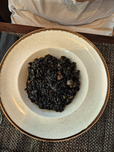 Ul. Domovinskog rata 46, 21000, Split