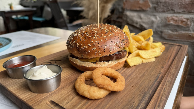 OX Steaks, Grill & Burgers - Gastronomija i ugostiteljstvo