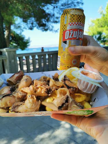 Fry bar - Gastronomija i ugostiteljstvo