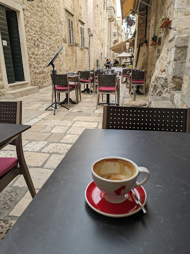 Buzz Bar - Dubrovnik