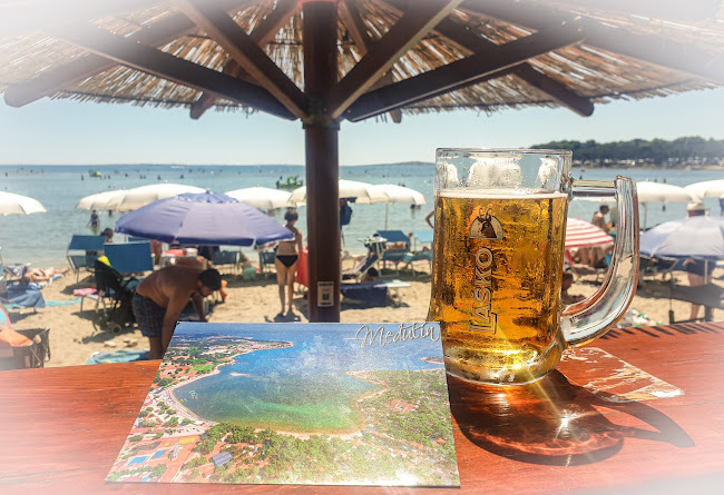 Beach bar Barracuda - Gastronomija i ugostiteljstvo