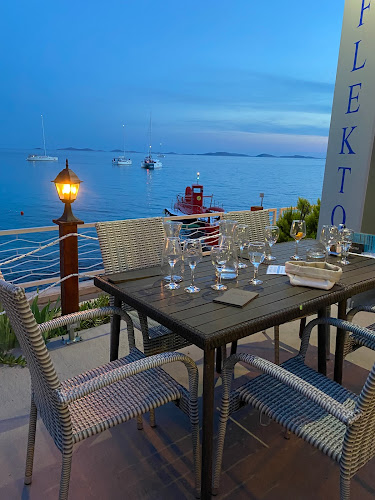 Reflektor - Murter - Gastronomija i ugostiteljstvo