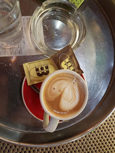 Caffe Bar Maron - Gastronomija i ugostiteljstvo