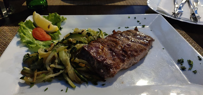 Opinii despre "Kuzina" grill & pizza în Zadar - Gastronomija i ugostiteljstvo